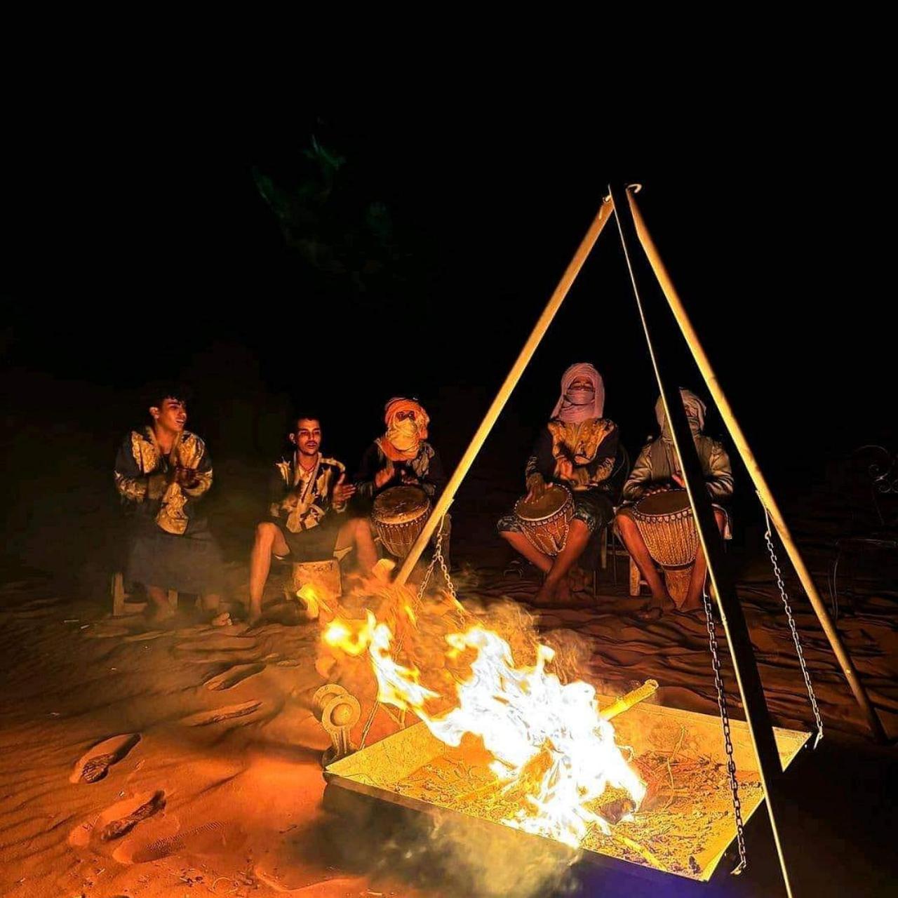 Merzouga Family Camp Ngoại thất bức ảnh