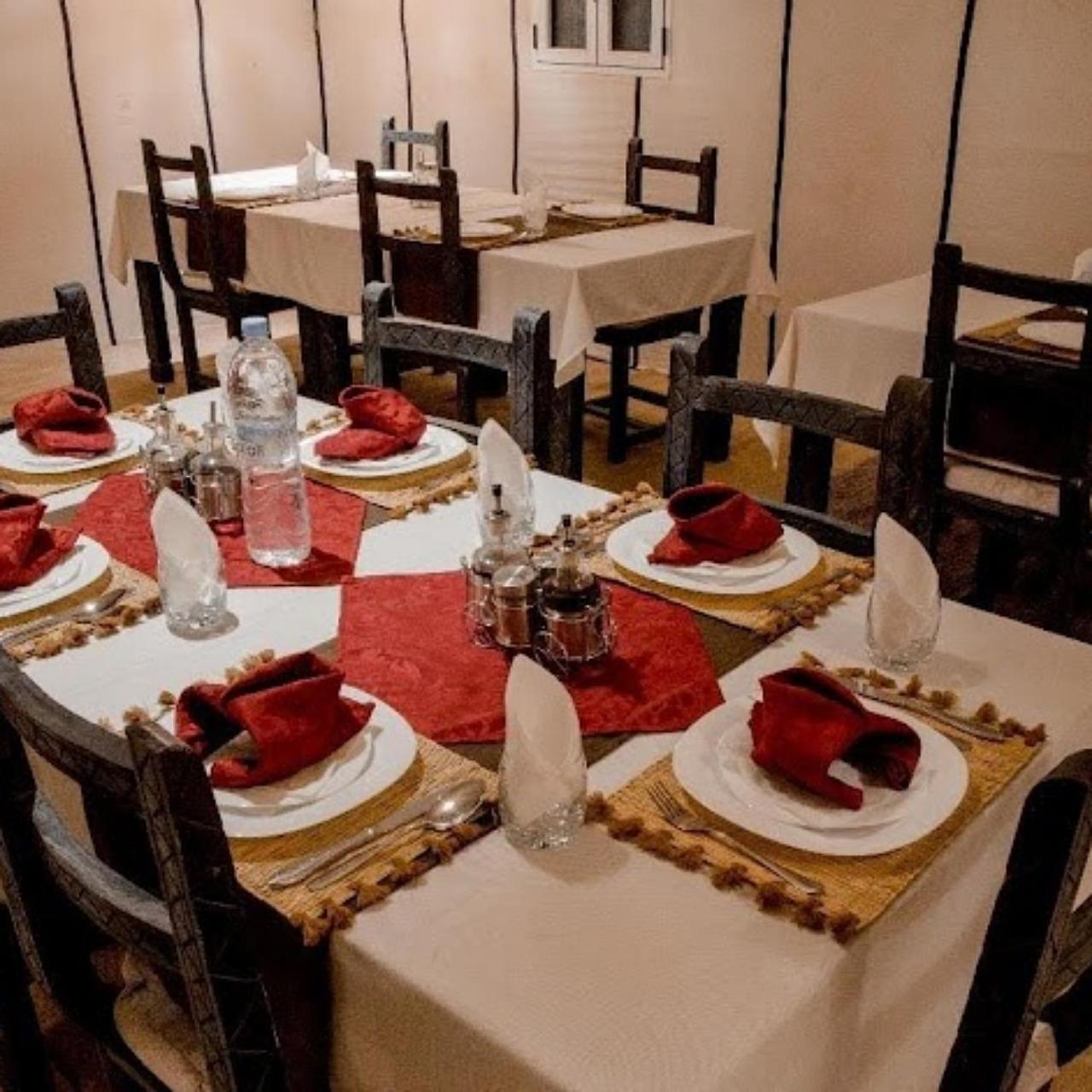 Merzouga Family Camp Ngoại thất bức ảnh