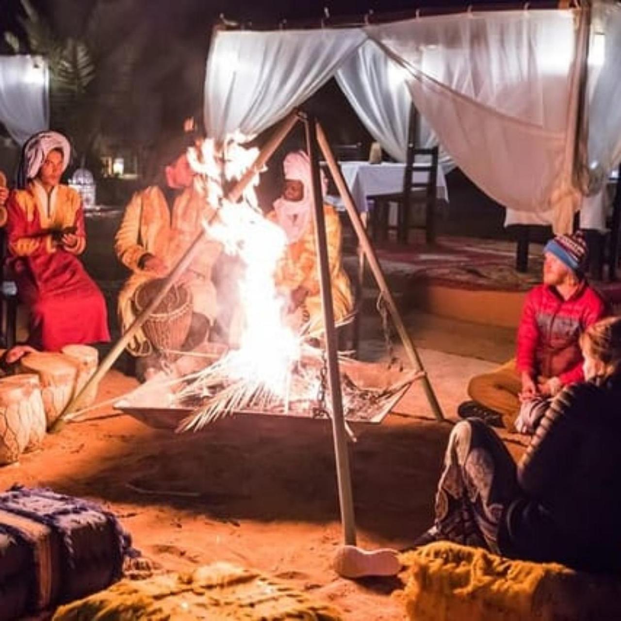 Merzouga Family Camp Ngoại thất bức ảnh